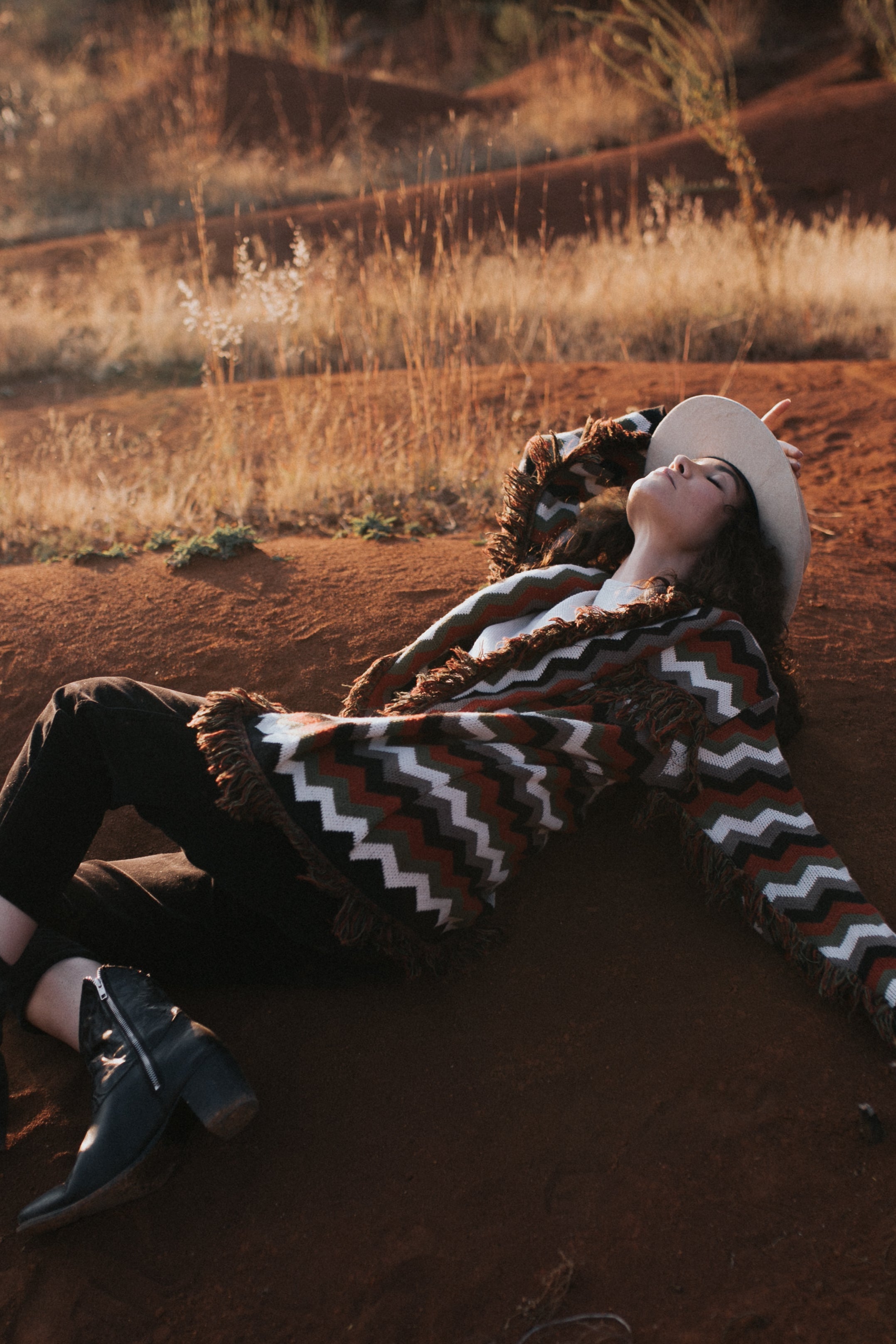 Magma V-Neck Heritage Cardigan - Espiritu