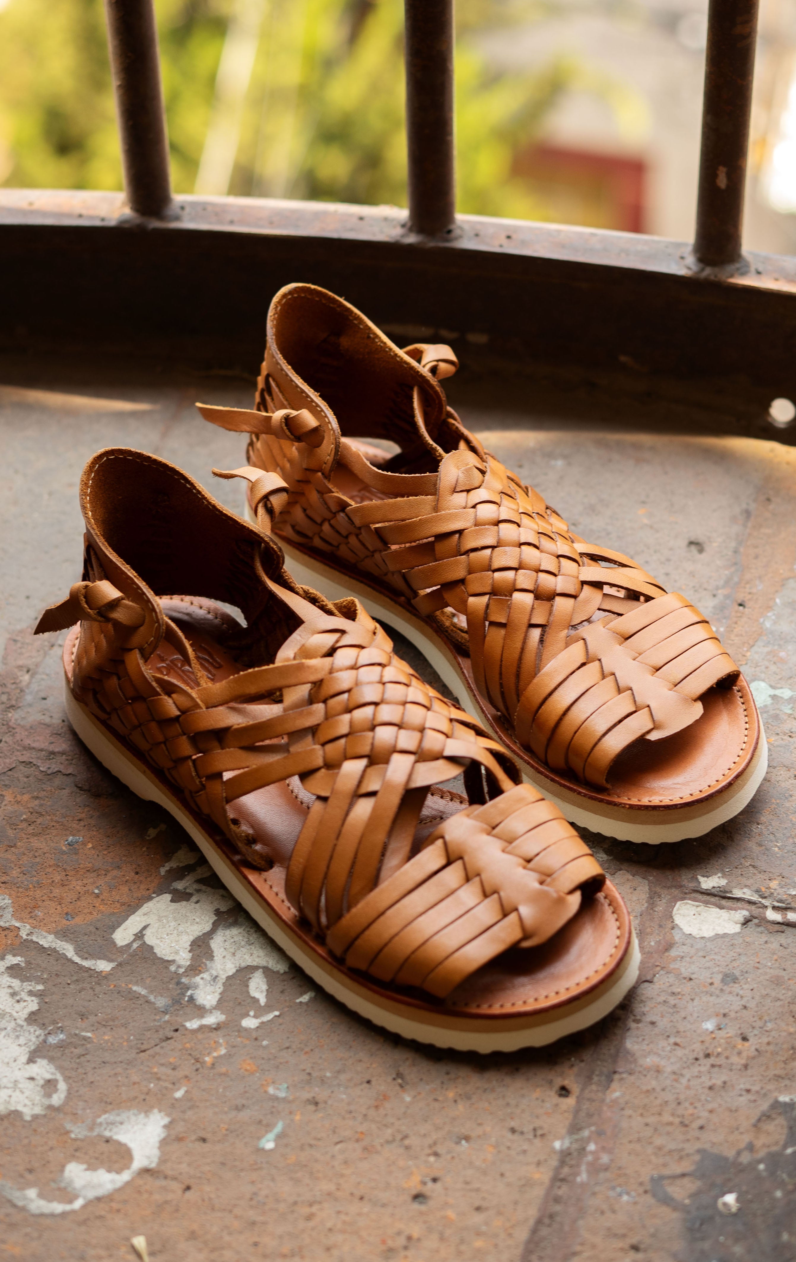 Sol LiteSole™ Sandals - Women - Espiritu