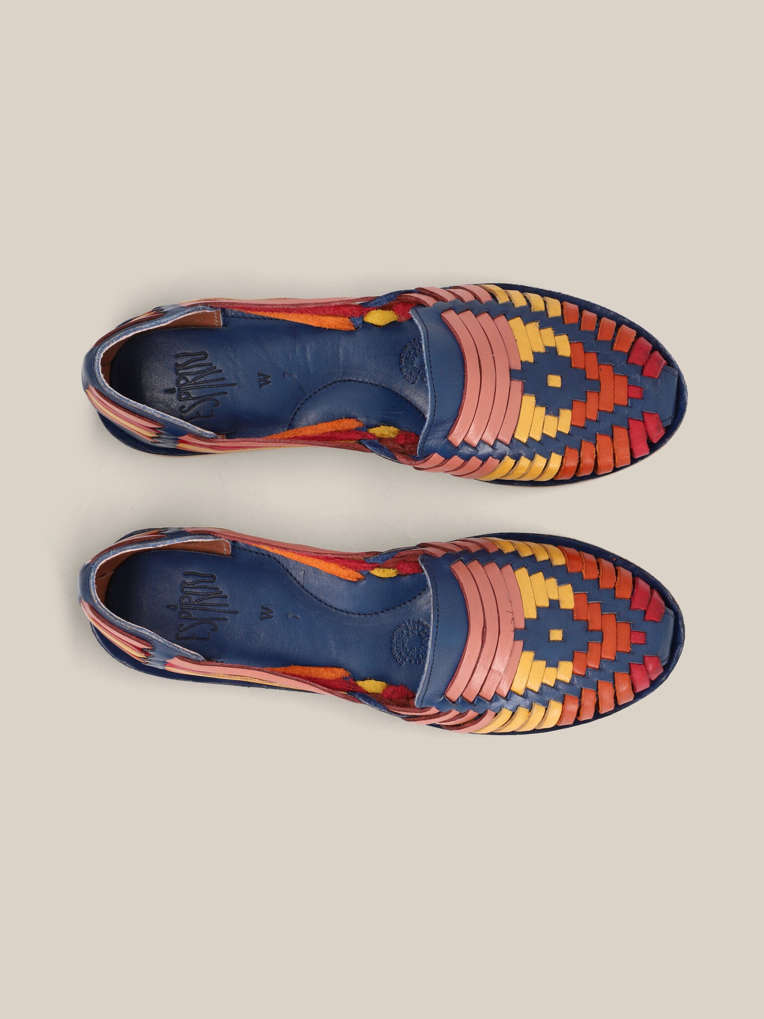 Apache Classics – Women - US - Espiritu