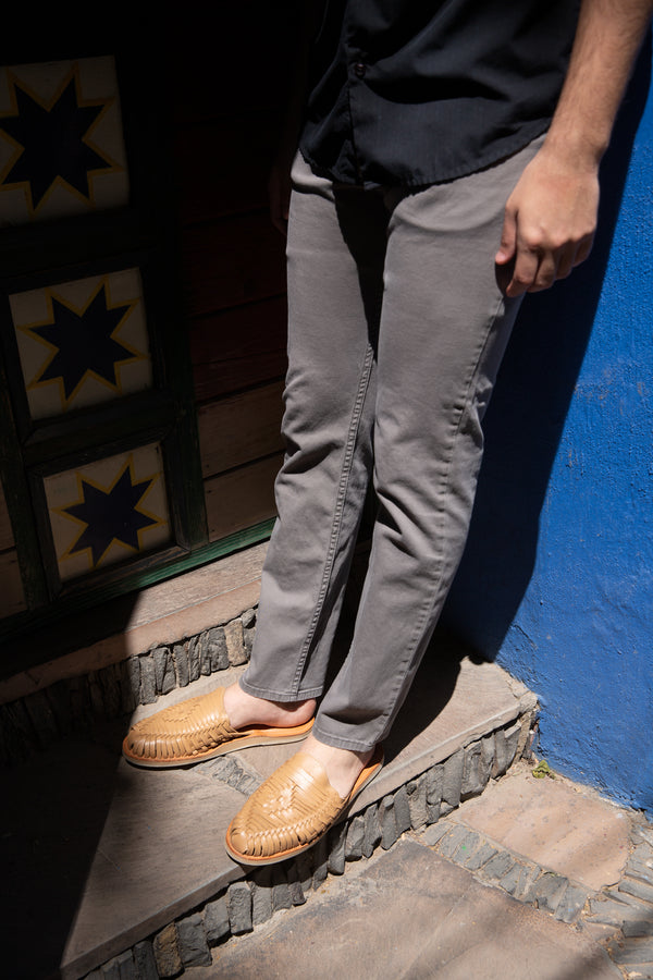 Sierra Slip Ons -  Men - US - Espiritu